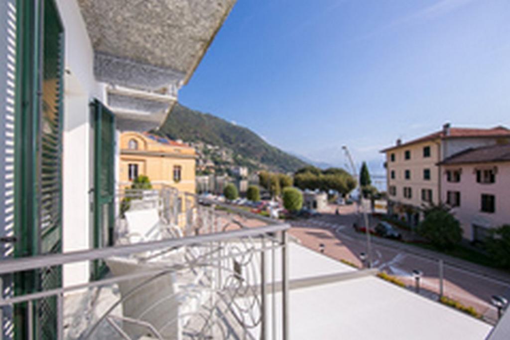 Residence Riva Del Lario Граведона Экстерьер фото